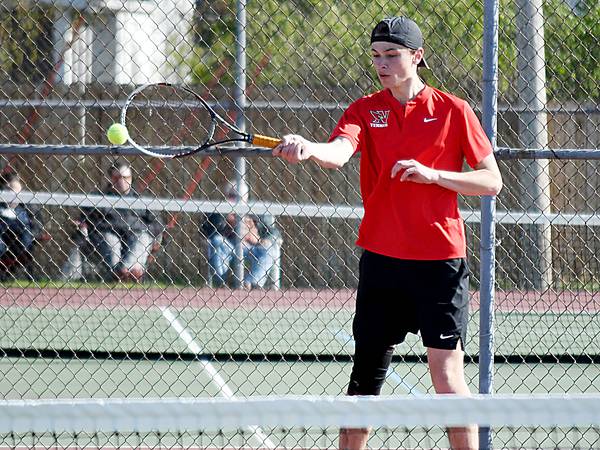 Newton boys can’t overcome slow start in tennis loss to Indianola