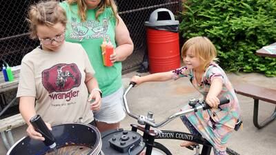 Photos: Spin Art Bikes with ISU Extension and Outreach – Newton Fest 2023