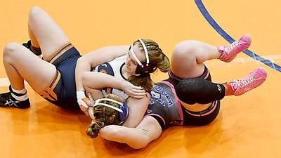 Tigerhawk trio leads Colfax-Mingo girls at Ballard dual tournament