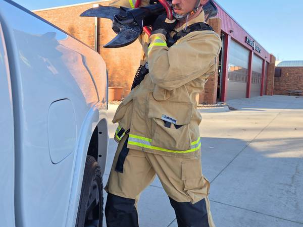 Prairie Meadows awards $18,703 Community Betterment Grant to Newton Fire Department