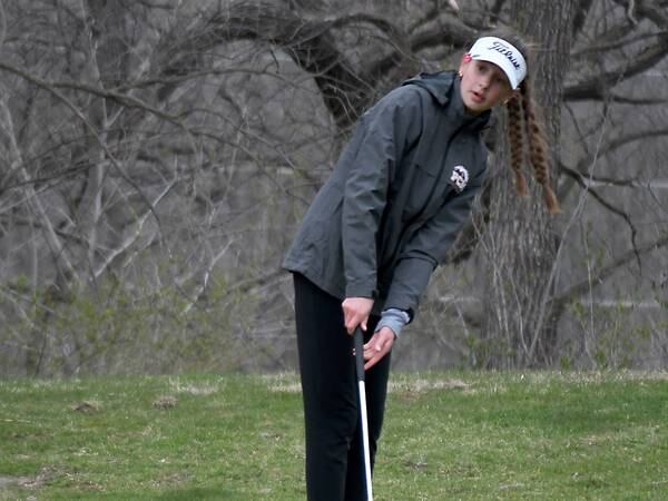 Best score in six seasons nets PCM girls win in road quadrangular
