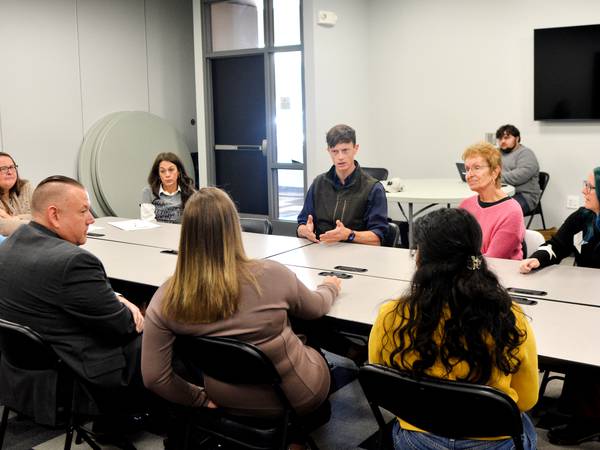 Rob Sand discusses rural healthcare issues, OBGYN challenges at roundtable