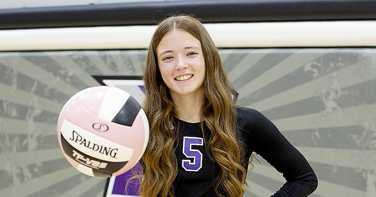 Baxter volleyball wins fourth straight, sweeps Blue Devils Newton