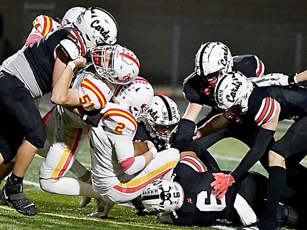 Newton football routs Marion, wins first-ever outright district championship