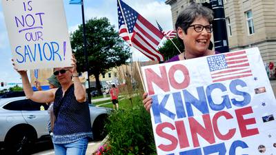 Nationwide ‘No Kings’ protests sees Iowans gather in Newton to show resistance