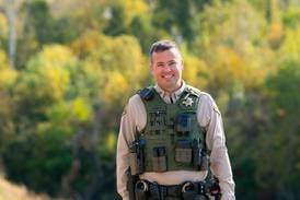 Decker and Delta become new SRO team for Lynnville-Sully