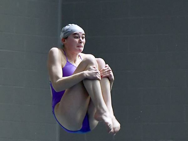 Pair of 50s lead Baxter’s Russell to second consecutive state diving championship