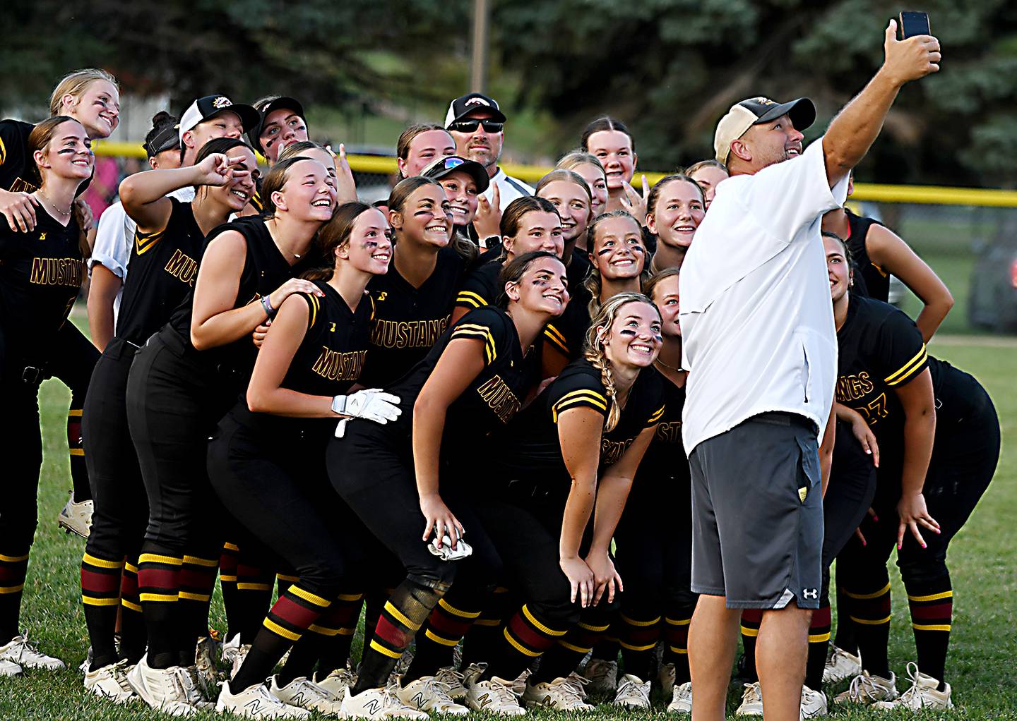 PCM softball team