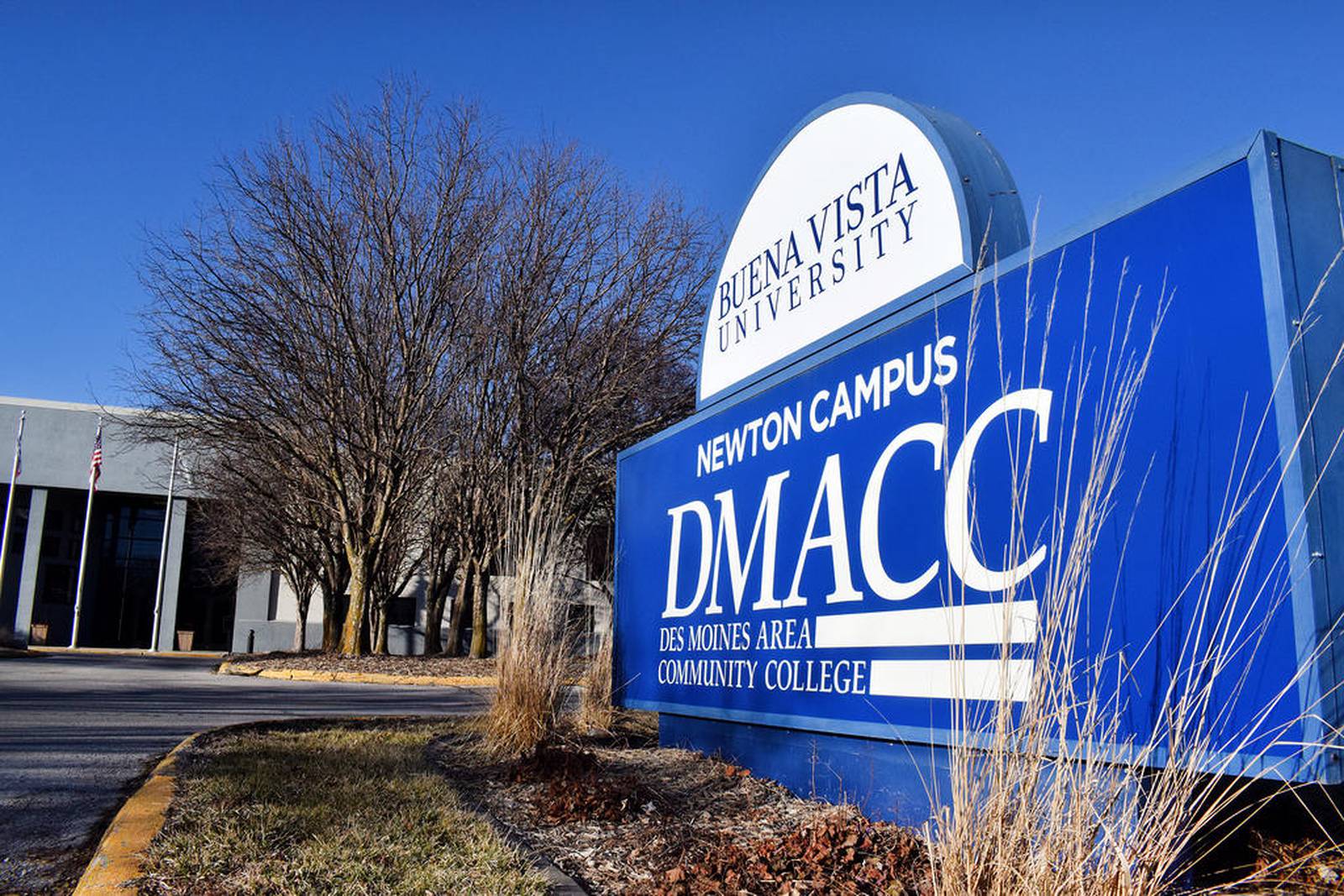DMACC classes shift online in response to COVID19 Newton Daily News