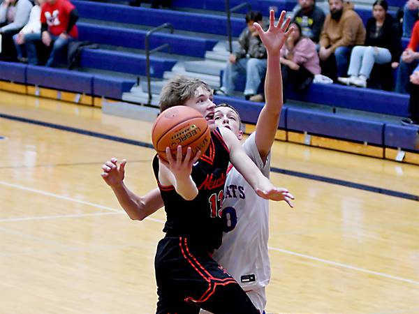 Cardinal boys open conference season with road loss to Indianola
