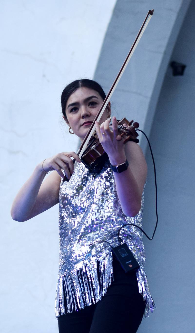 Dueling Fiddles, a Des Moines-based group featuring Hanna Wolle and Geneviève Gros-Louis Salamone, performed Thursday, June 8 as part of the Maytag Bowl Summer Concert Series in Newton.