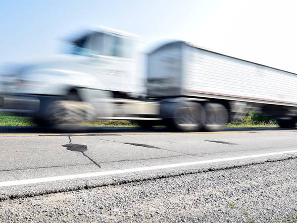 BRAKING NEWS: Newton bans ‘Jake braking’ in city limits, signs to follow