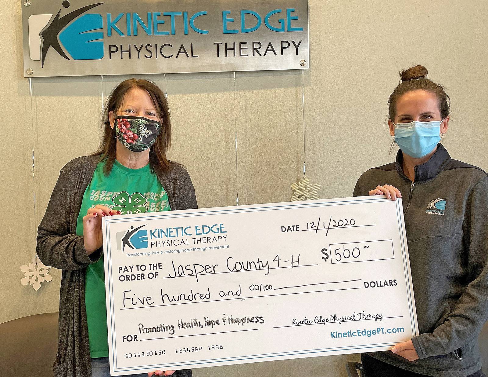 Edge therapist donates to Jasper County 4H Newton Daily News