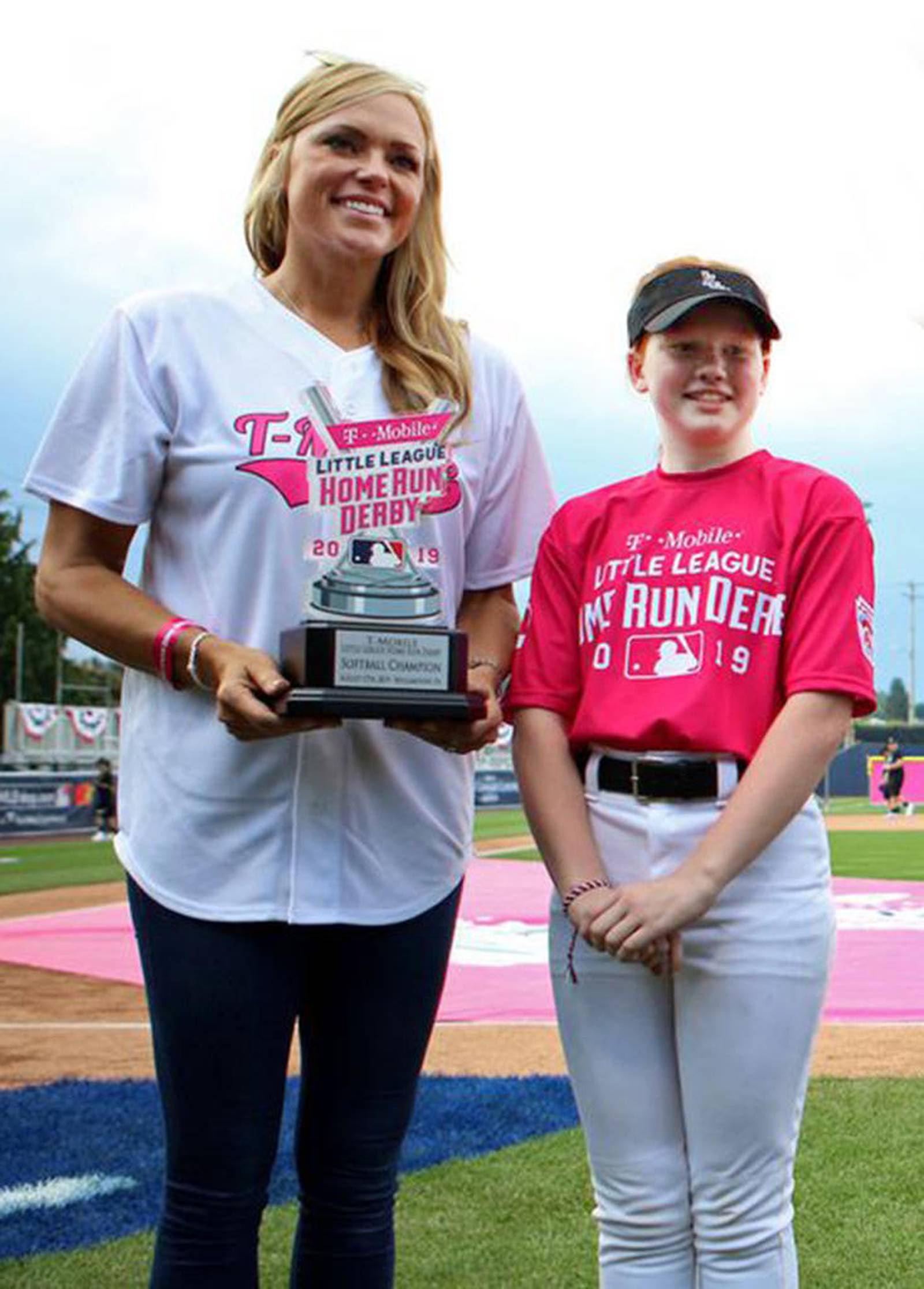 Sluggers from Iowa, Florida win home run derby at LLWS Newton Daily News