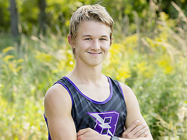 Baxter harriers compete against stacked field at Central College