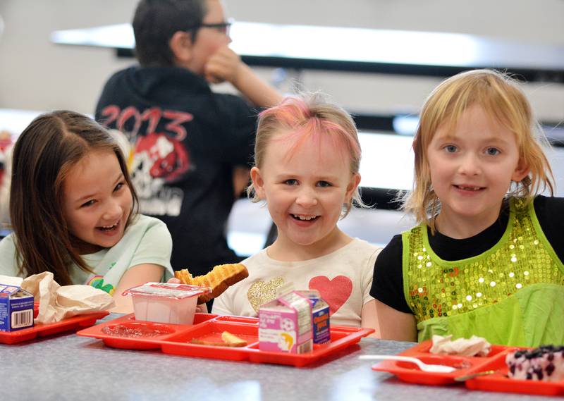 Although free meals for all students in all buildings of the Newton Community School District will not be available this school year, families are encouraged to fill out applications for free and reduced meals for their kids.