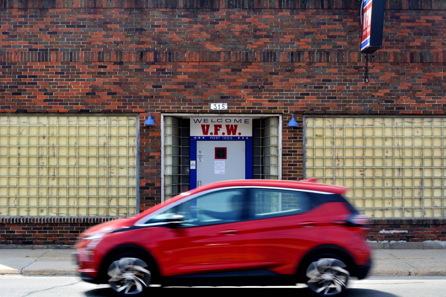 The Newton VFW Post 1655 has closed operations as of Sunday, April 13. State leaders say it is due to no one being nominated for post commander during elections. Newton's former post commander decided not to volunteer, citing a lack of support from the state and a somewhat disinterested membership.