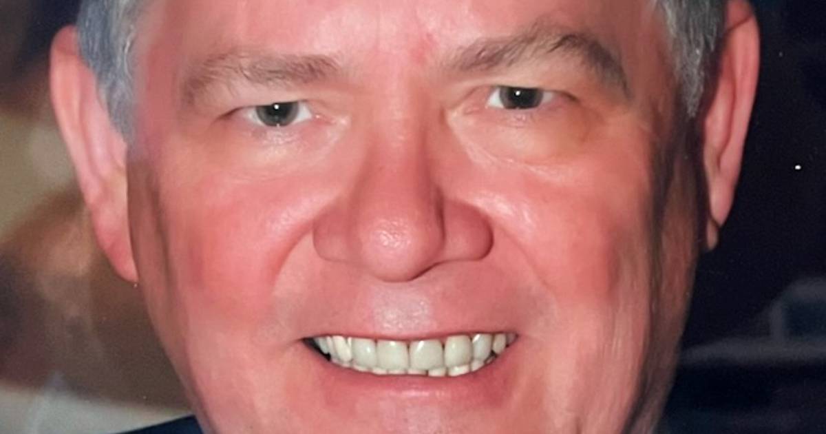 Robert Ellsworth Van Elsen Newton Daily News