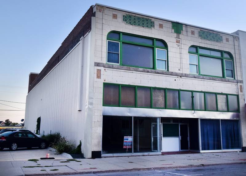 A developer wants to invest $1.5 million into the old Lederman building in downtown Newton with the help of city incentives. The City of Newton has agreed to provide the developer a forgivable loan and tax rebates over 10 years.