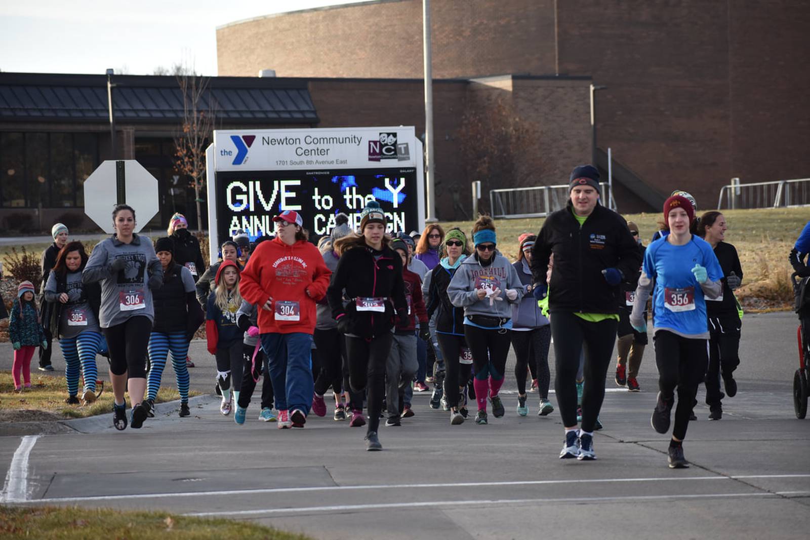 YMCA’s 12th annual Turkey Trot promotes community togetherness and wellness Newton Daily News