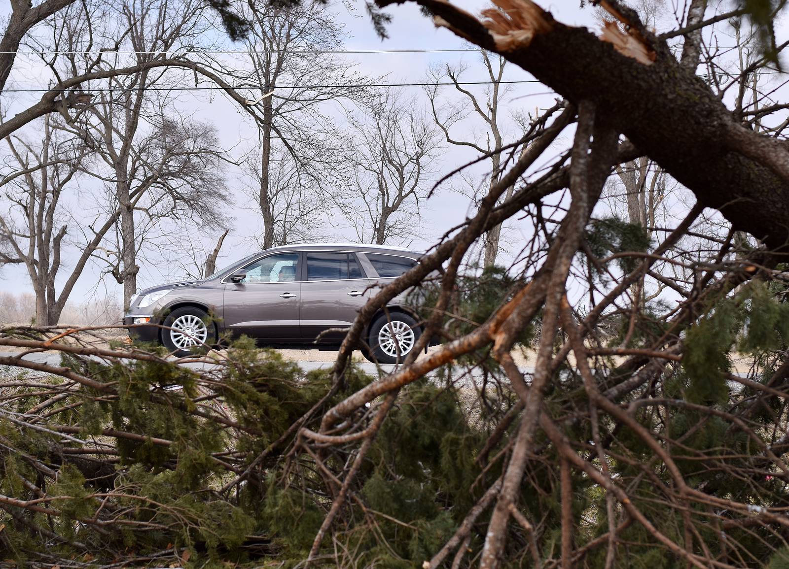 Officials still assessing tornado damages in Jasper County Newton