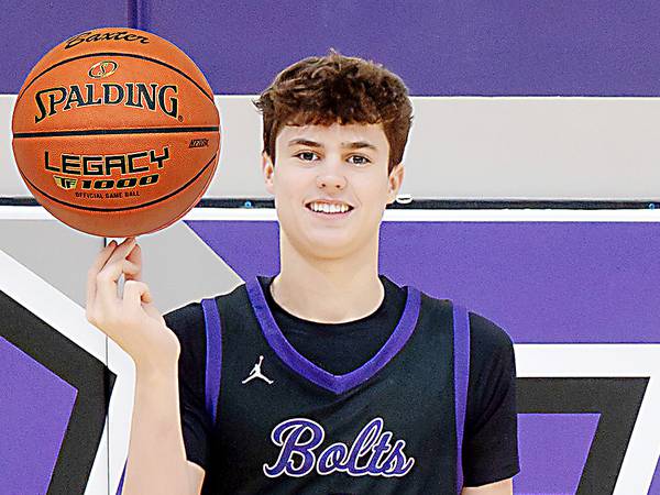 Baxter boys stay unbeaten in conference play after routs of Comets, Spartans