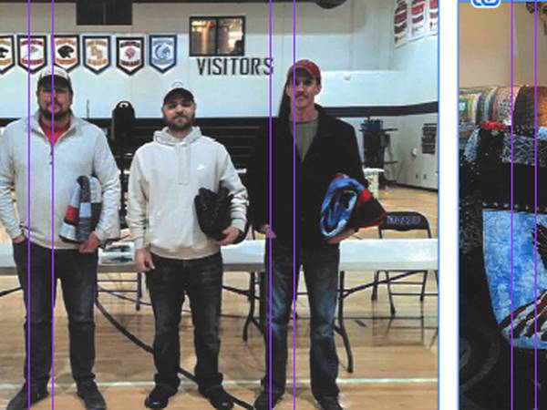 Veterans receive quilts from Baxter Quilt Club