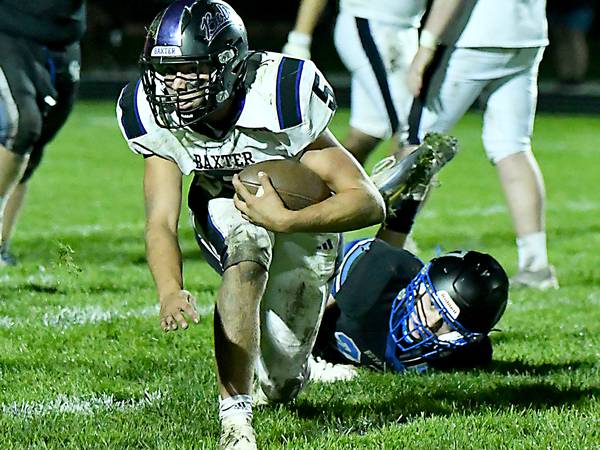 Vansice’s big night rallies Baxter football past rival Colo-NESCO
