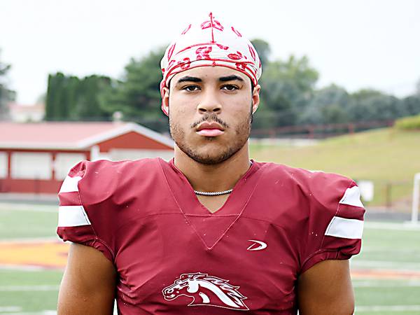 PCM football advances to 2A quarterfinals after win over rival Eagles