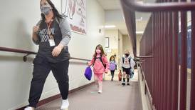 Reynolds prohibits schools from issuing mask mandates