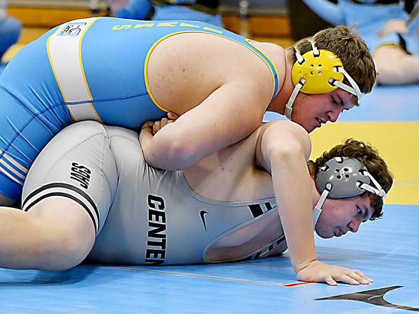 Lynnville-Sully dominates on the mat, wins just one dual at home tournament