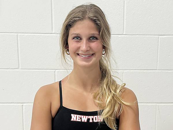 Newton girls dunk Williamsburg, Tipton in season opener