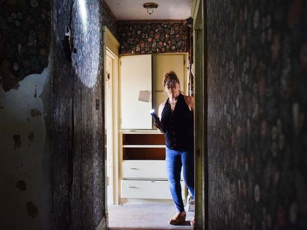 New York woman with ties to the community finds beauty in old Newton home she hopes to restore