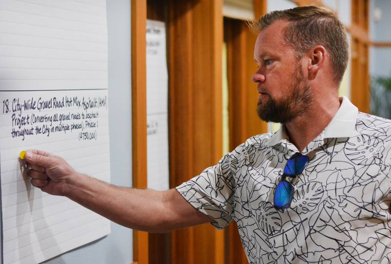 Joel Mills of the Newton City Council participates in the goal setting session on Sept. 29 at the Newton Arboretum & Botanical Gardens.