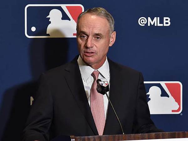 MLB adjusts to coronavirus uncertainty