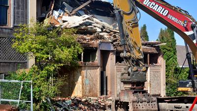 Chiropractic clinic owners worry demolition of ‘derecho building’ could harm their downtown property