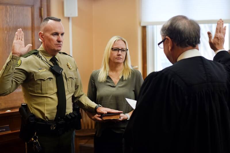 Brad Shutts is sworn in as sheriff of Jasper County before the board of supervisors meeting on Dec. 31 in the Jasper County Courthouse in Newton.