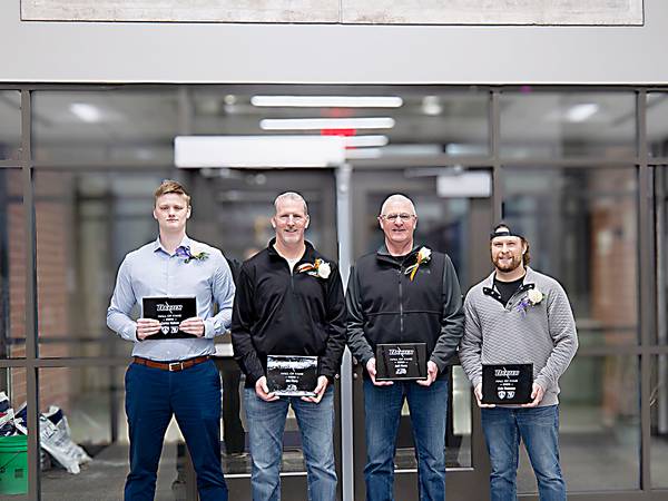 Damman, Nelsen, Flora brothers latest to be inducted into Baxter Athletic HOF