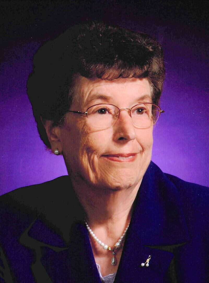 Darlene Annee