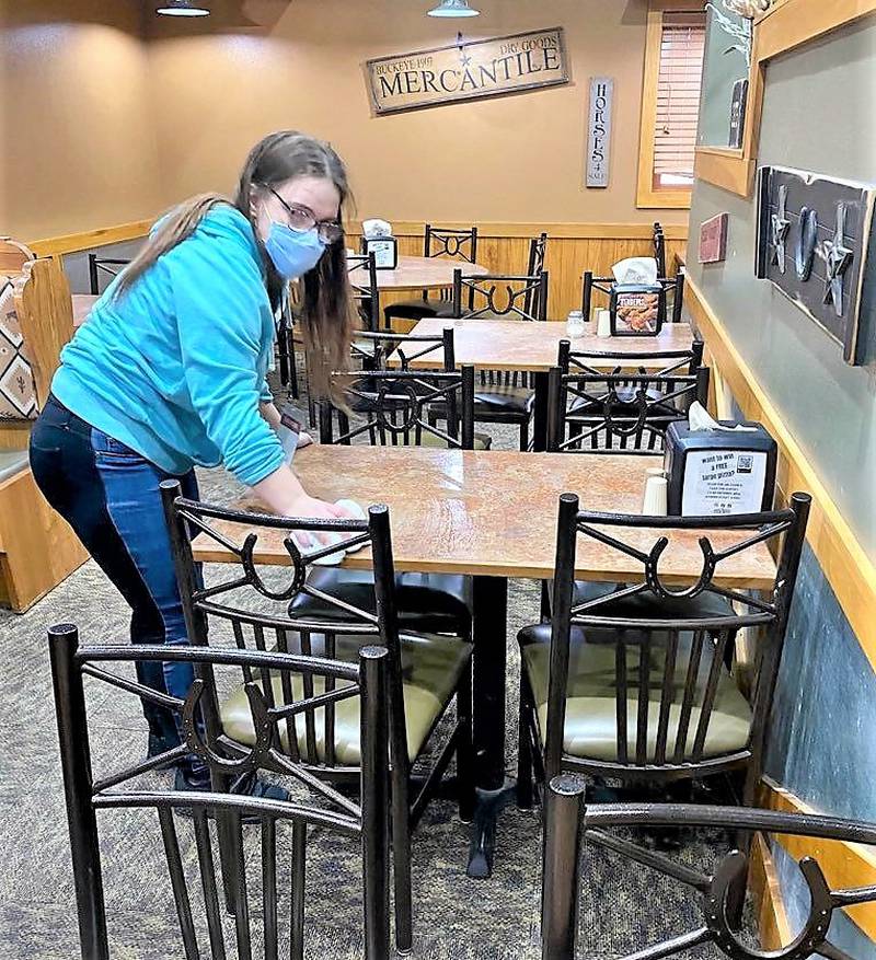 Aktion Club volunteers at Pizza Ranch Newton Daily News
