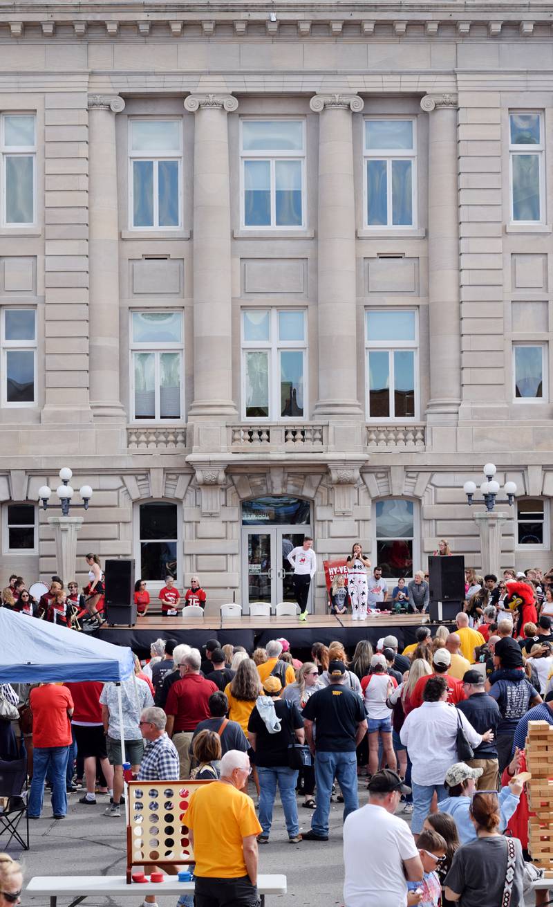 Newton Community School District staff and students hype up the crowds during the RVTV celebrations on Sept. 4 outside the Jasper County Courthouse.