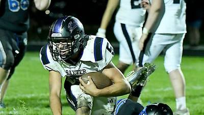Vansice’s big night rallies Baxter football past rival Colo-NESCO