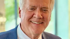 David Pautsch to run again for Congress and challenge Miller-Meeks seat