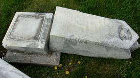 Lynnville bank accepting donations for headstone repairs