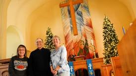 Local congregations revive Christmas Church Walk in downtown Newton