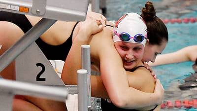 Barton sets new school record in Newton’s wins over Boone, Carroll