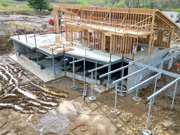 Supervisors want to draft contract with conservation over nature center duties