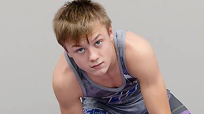 Poage, Kincaid lead Bolts at pair of wrestling tournaments 