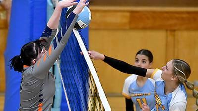 Colfax-Mingo volleyball spoils Hawks’ Senior Night with four-set victory