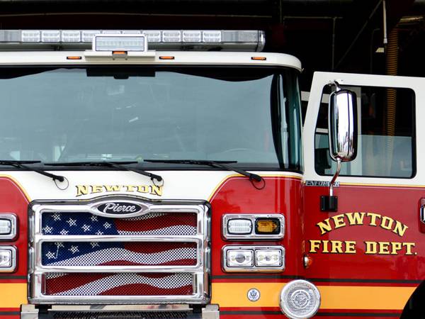 Change order for NFD bay floor reinforcement inspected further by council